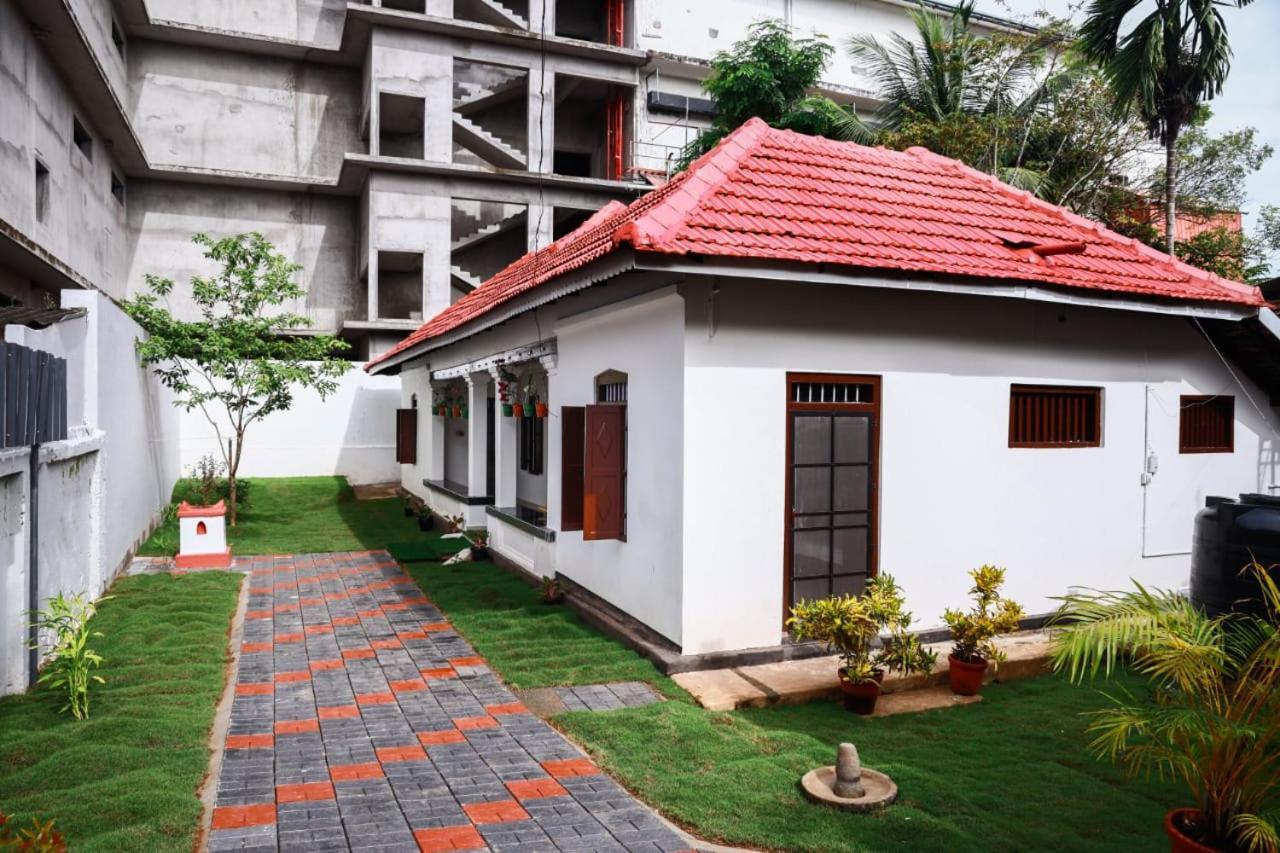 Bobbys Corner Apartamento Alappuzha Exterior foto